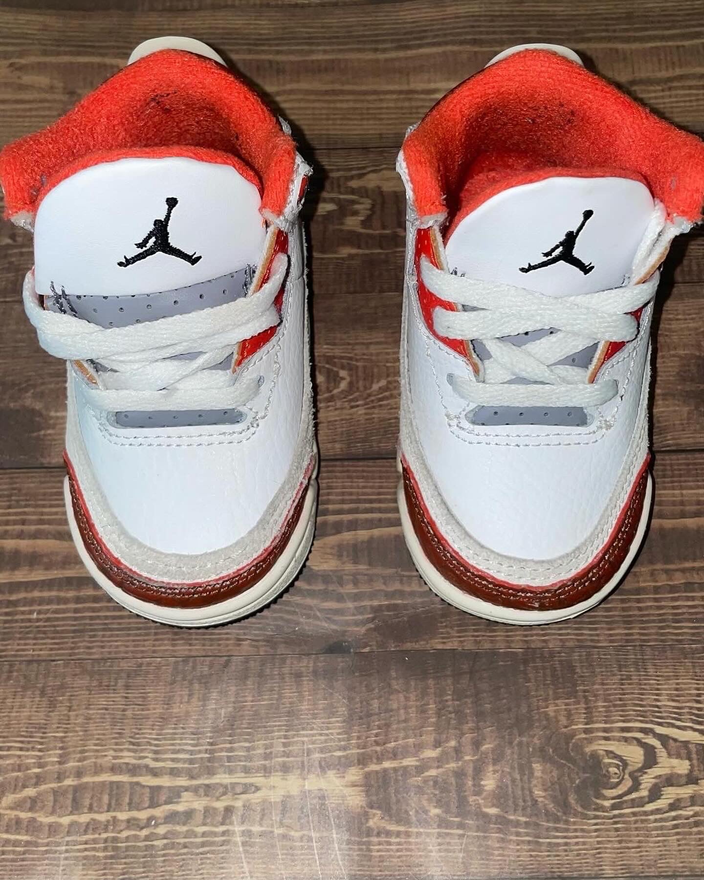 4c Air Jordan 3