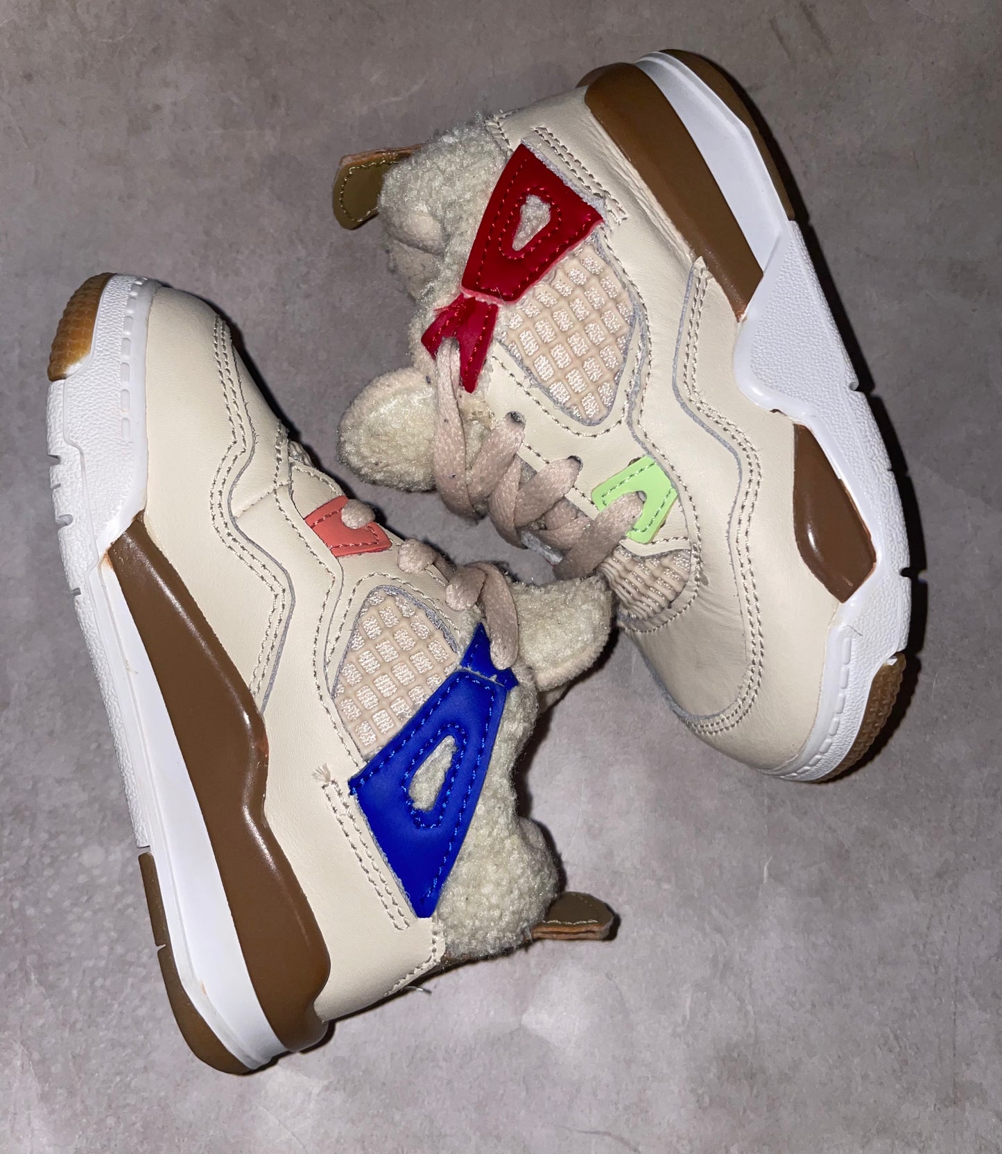 Air Jordan 4