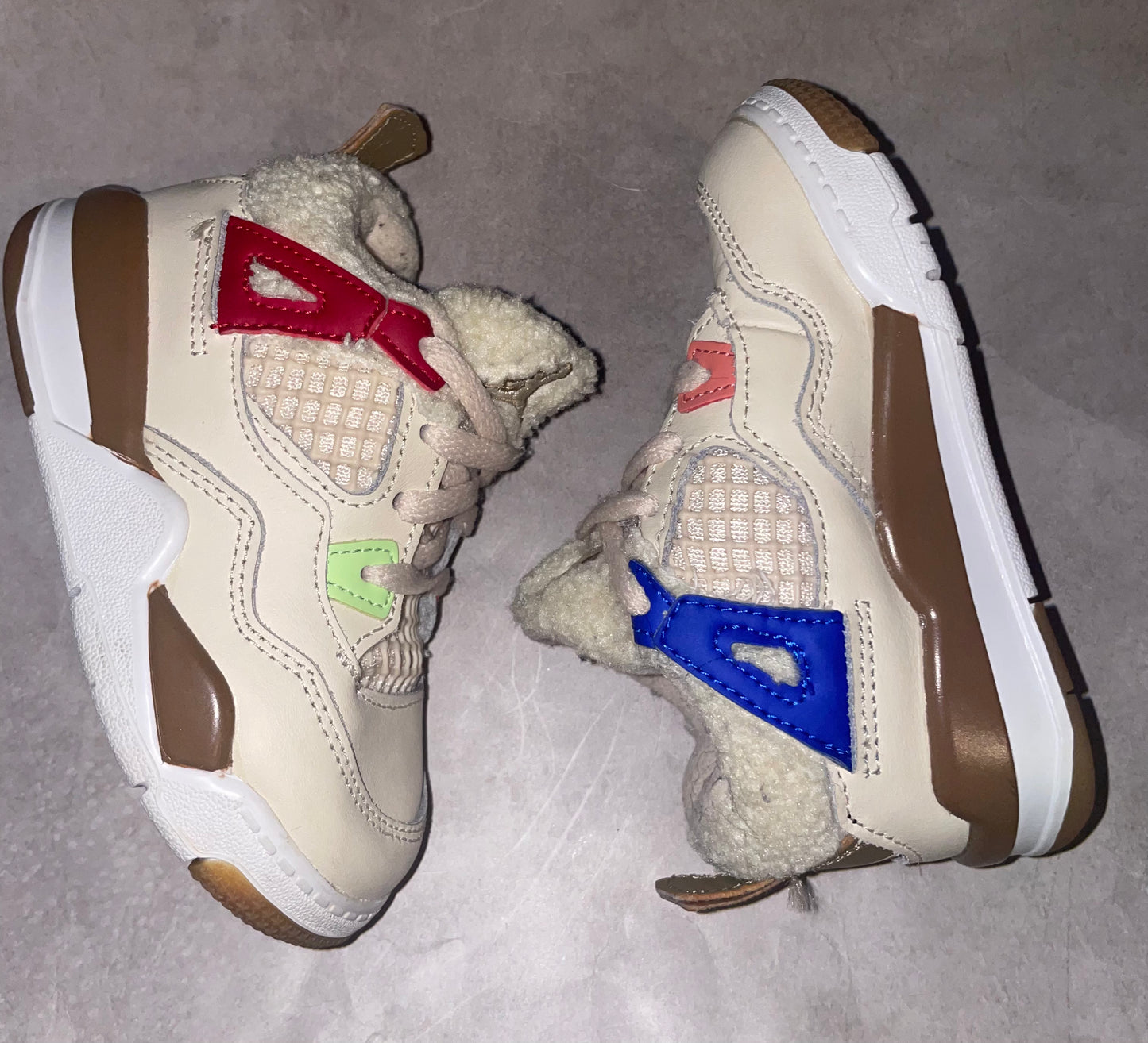 Air Jordan 4