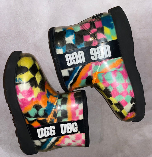 11c UGG rain boots