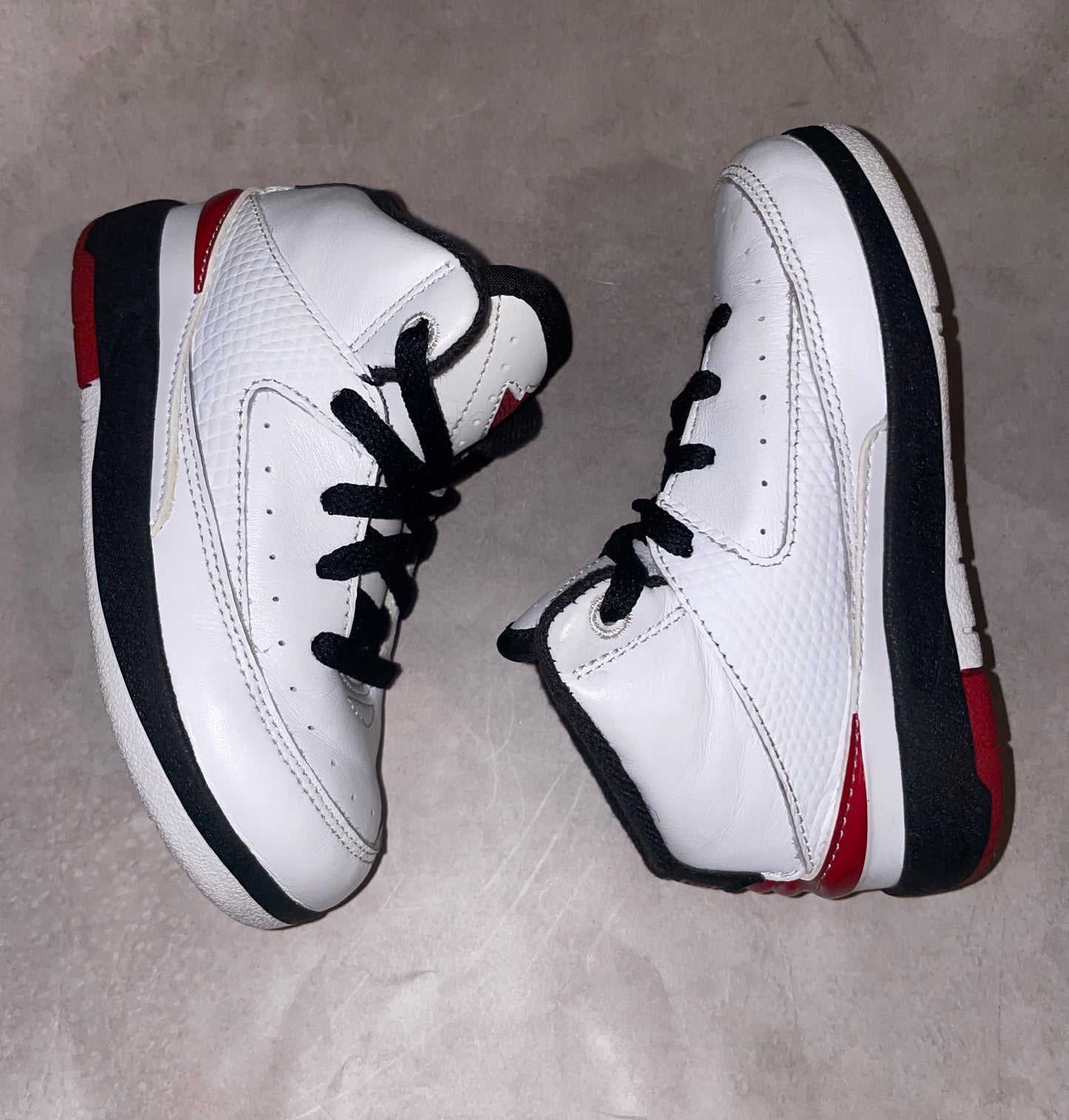 Air Jordan 2