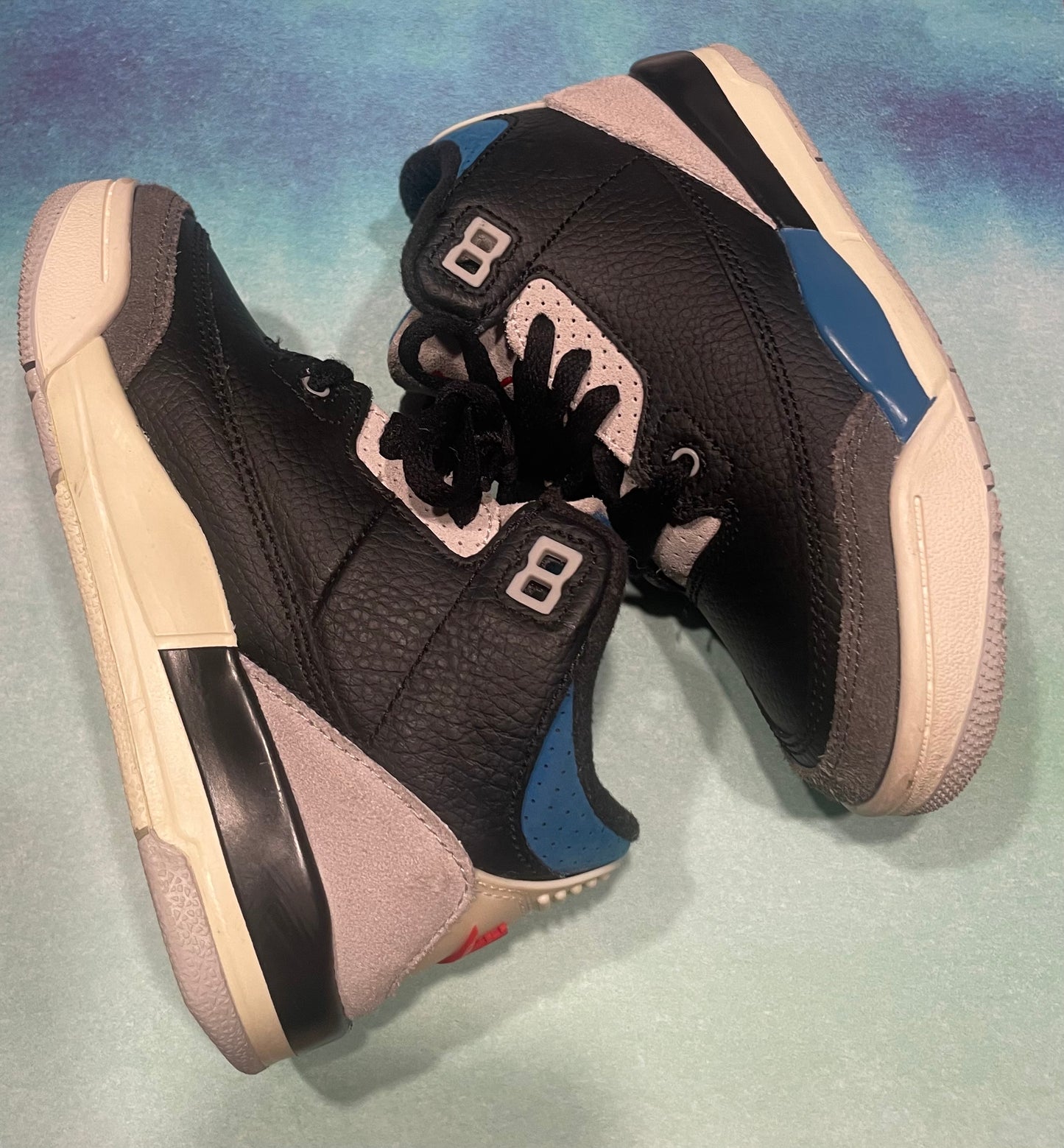 Air Jordan 4
