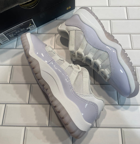 Air Jordan 11