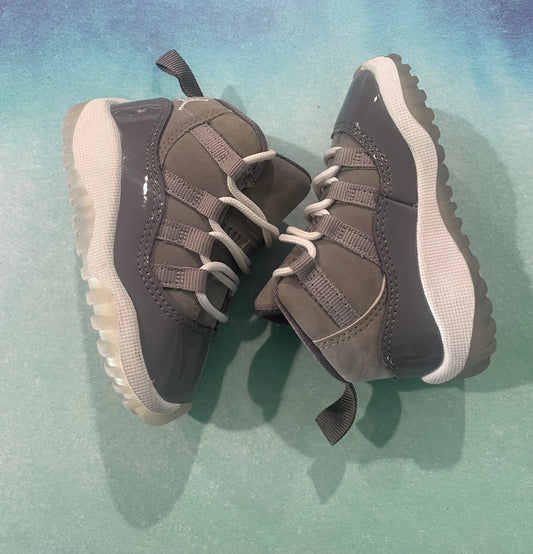 Air Jordan 11