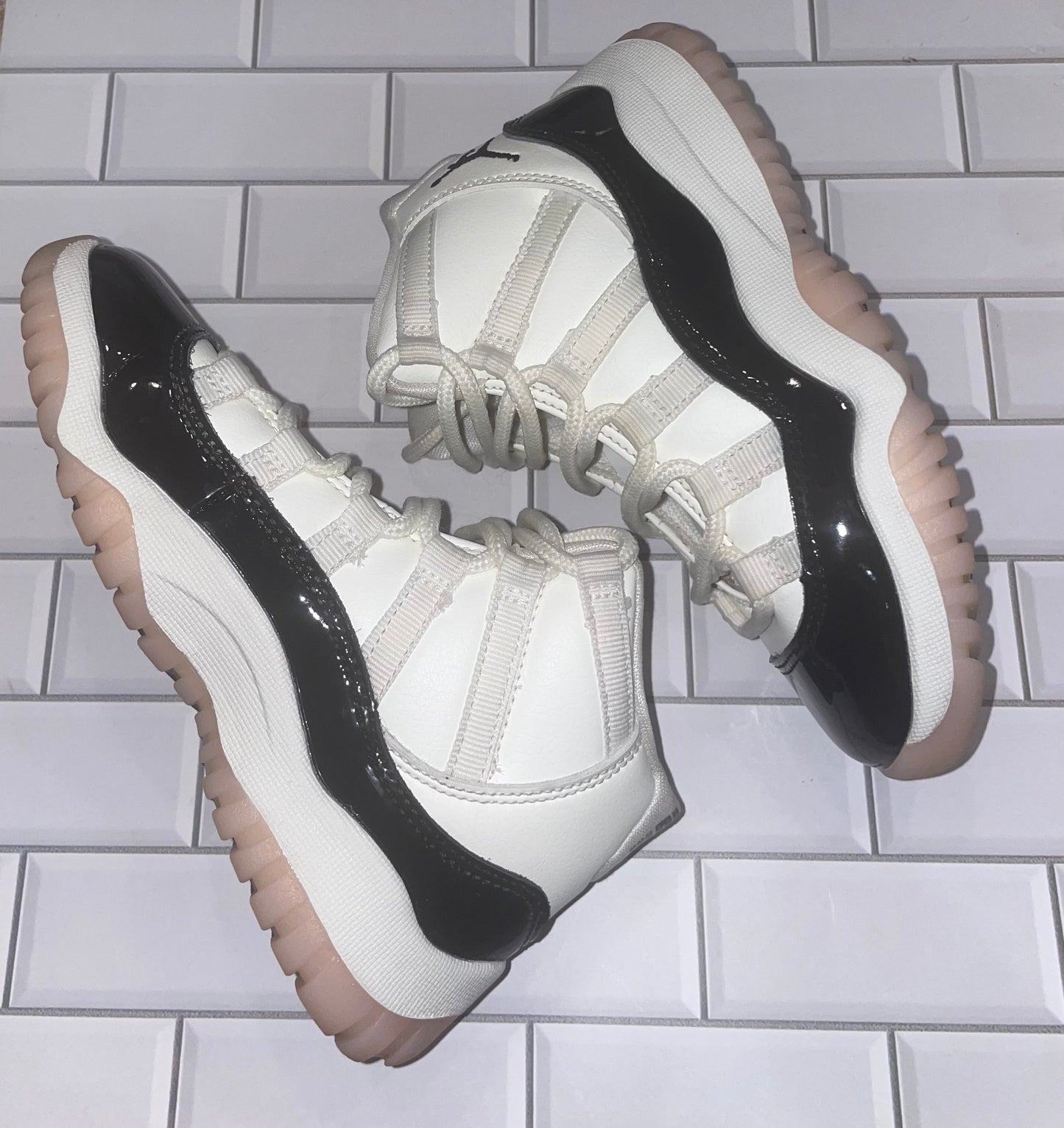 Air Jordan 11