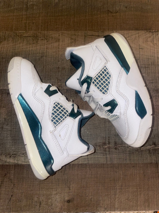 Air Jordan 4