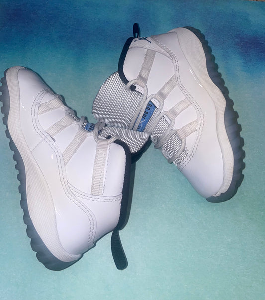 Air Jordan 11