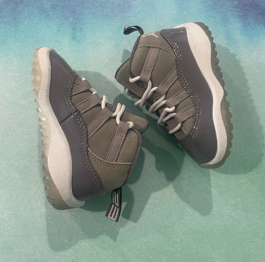 Air Jordan 11